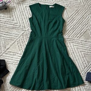 Mm Lafleur Elegant Green Sleeveless Dress